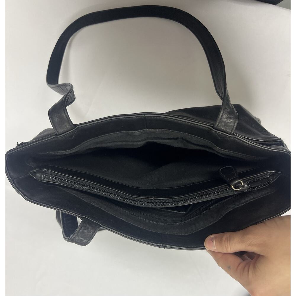 Vintage Genuine Leather Crossbody Purse By Etienne Aigner Black Classic Handbag - Picture 5 of 10